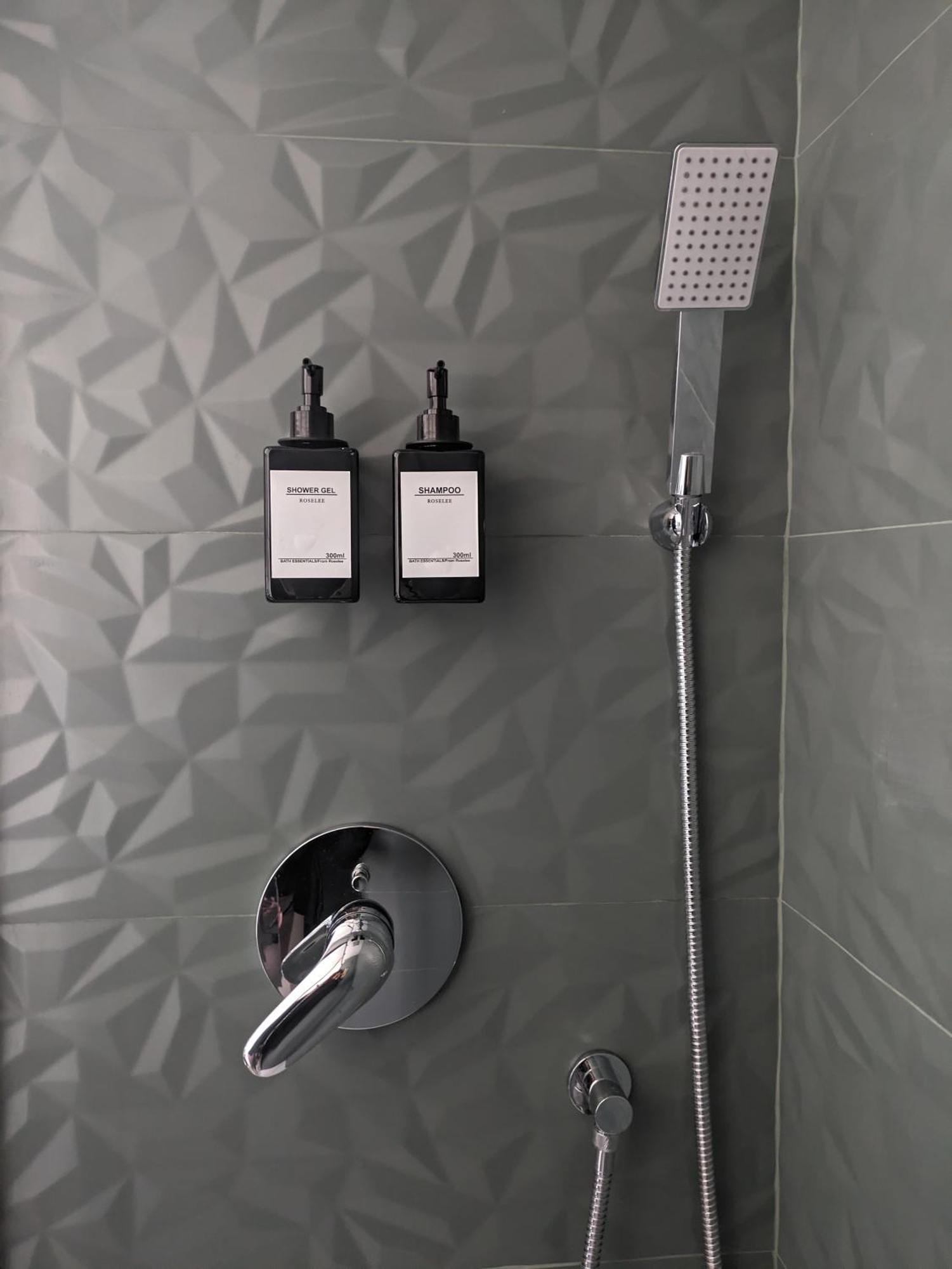 Appartamento Casetta Sole, Superattico Con Terrazzo Vicino San Pietro, New